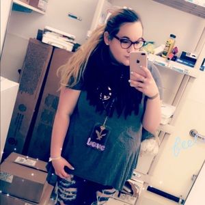 Meet your Posher, Destiny